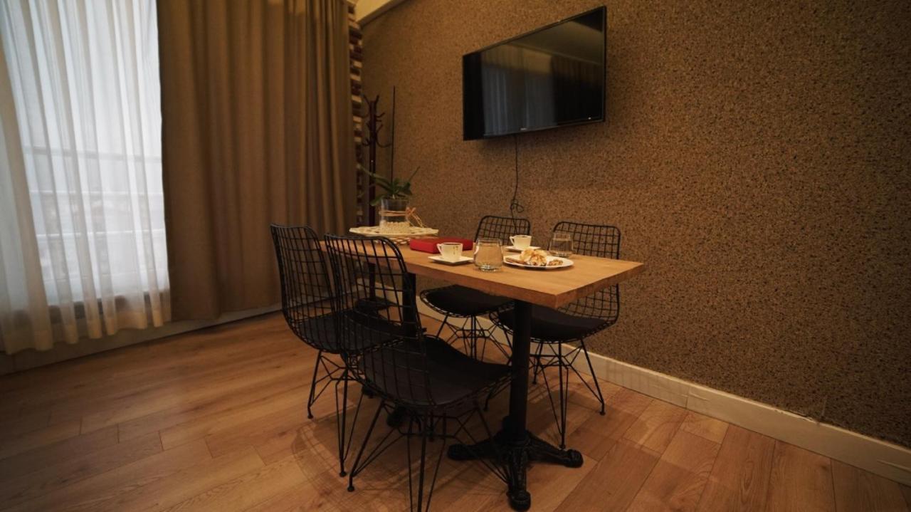 Corner Park Suite Hotel อิสตันบูล ภายนอก รูปภาพ
