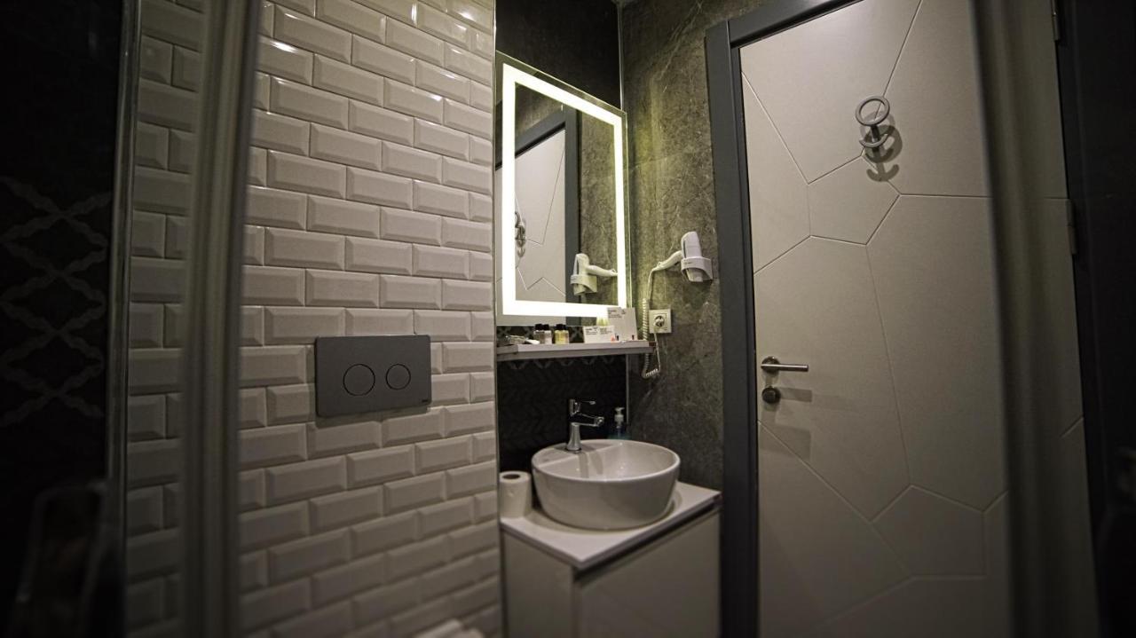 Corner Park Suite Hotel อิสตันบูล ภายนอก รูปภาพ